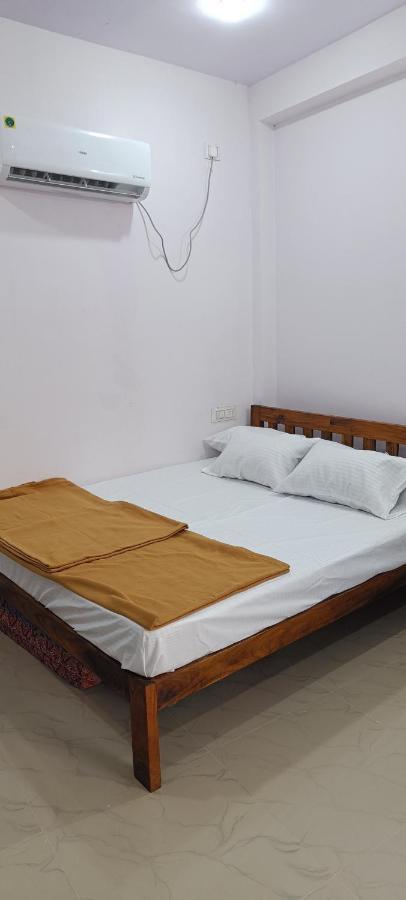 Mahalaxmi Guest House Гокарна Екстер'єр фото