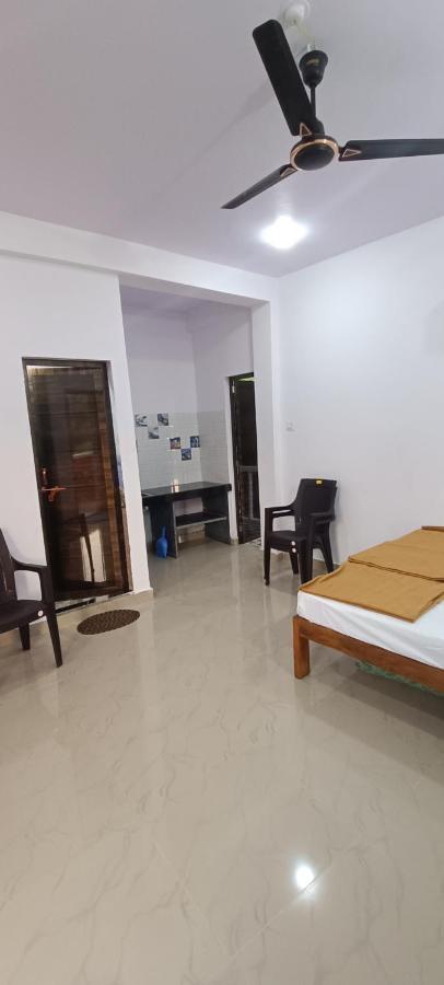 Mahalaxmi Guest House Гокарна Екстер'єр фото